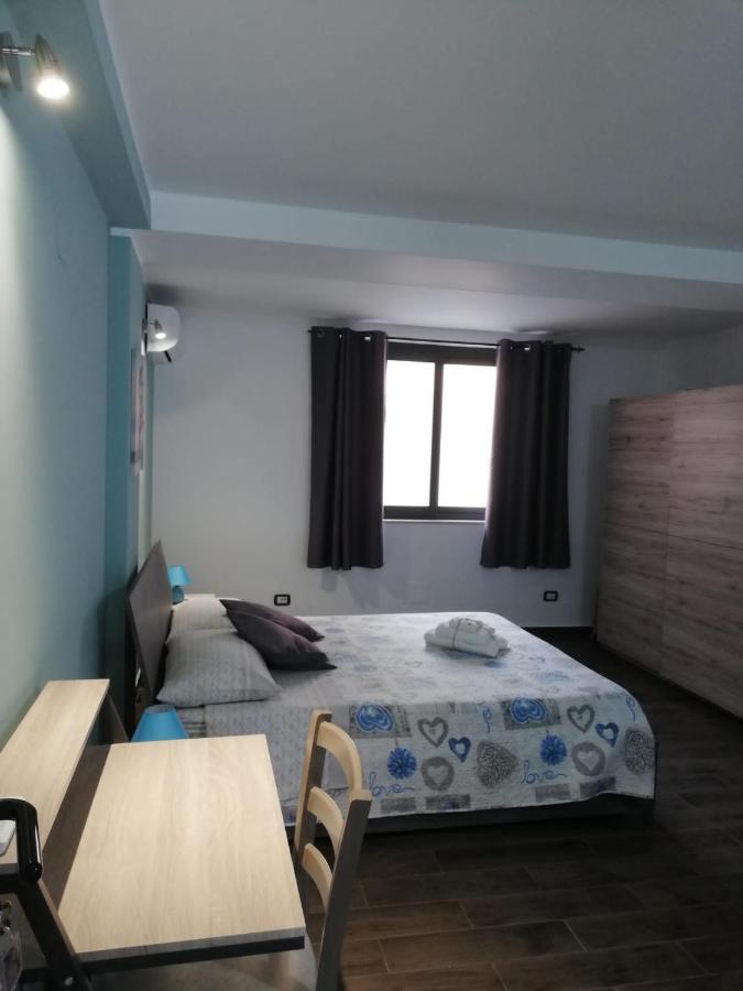 Siracusa Holiday House Hotel Syracuse ภายนอก รูปภาพ