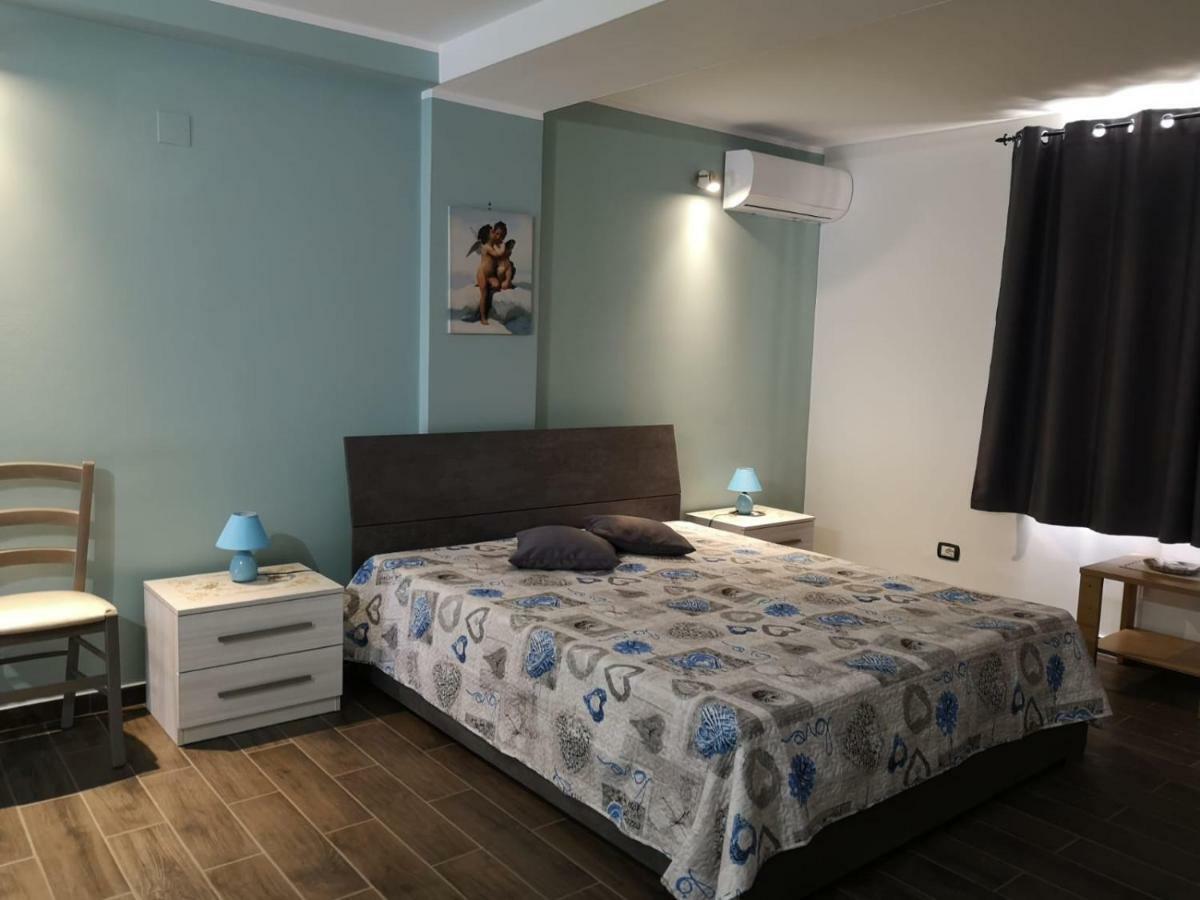 Siracusa Holiday House Hotel Syracuse ภายนอก รูปภาพ